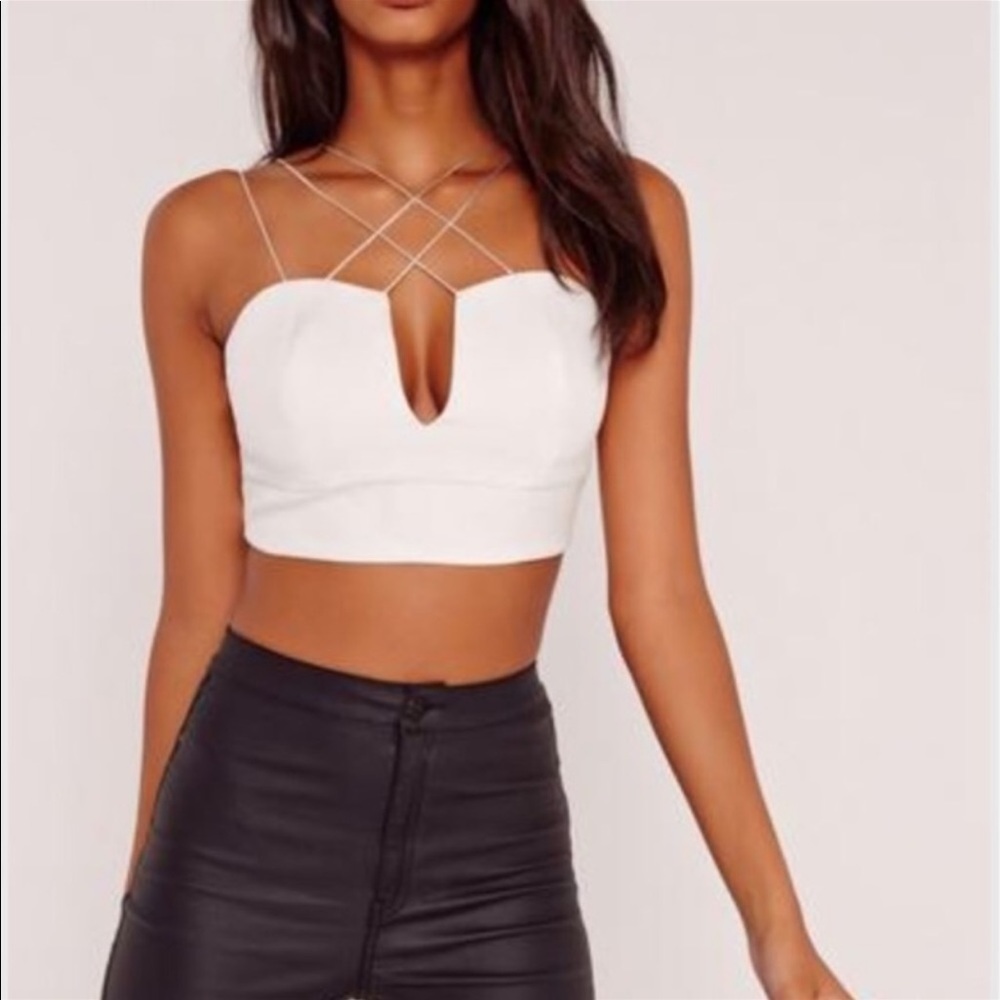 Misguided white strappy crop top 💟😍. Brand new w Tags 🏷! HOT 😉